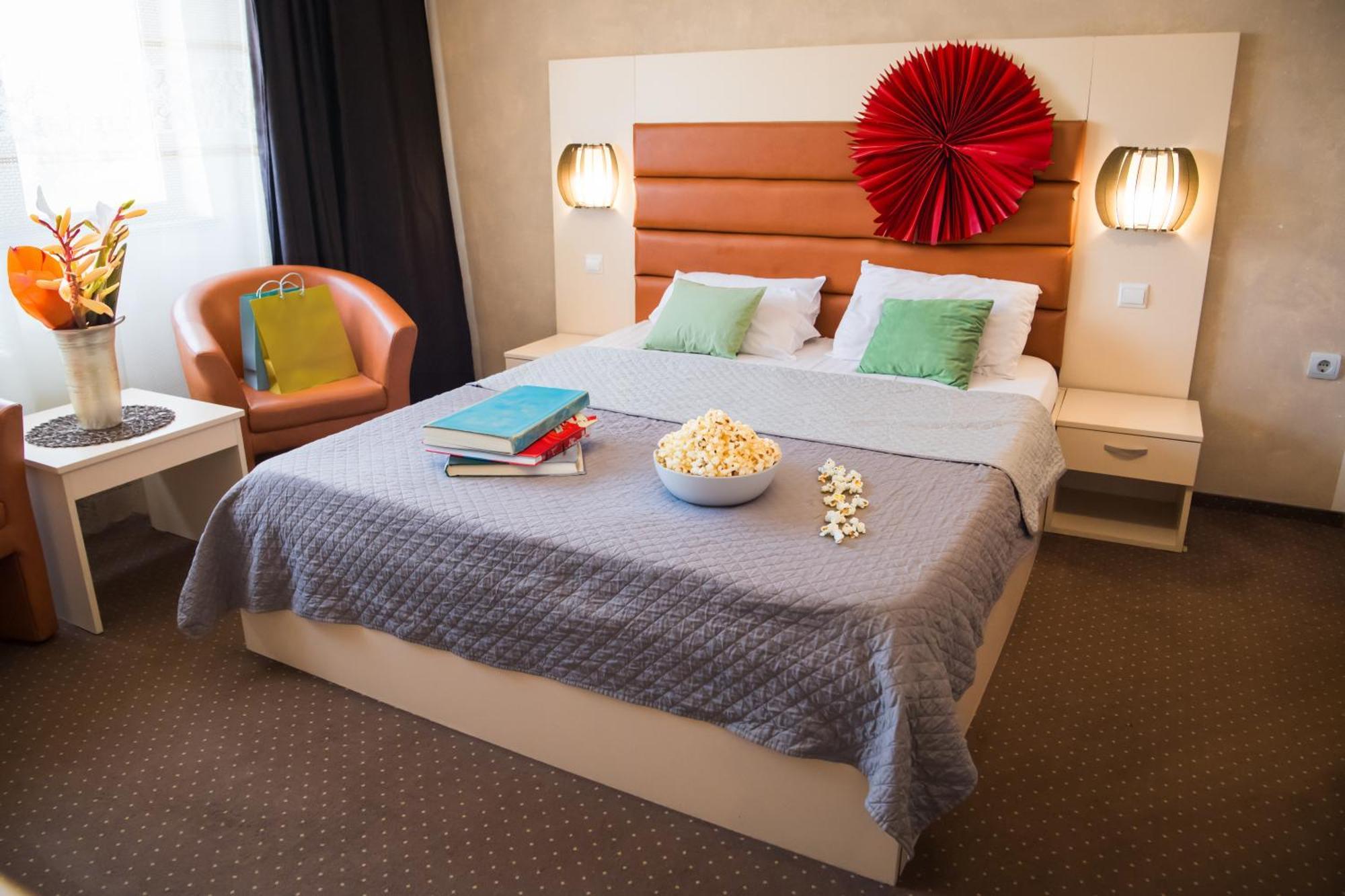 Mbi Travel Inn クラヨーヴァ エクステリア 写真